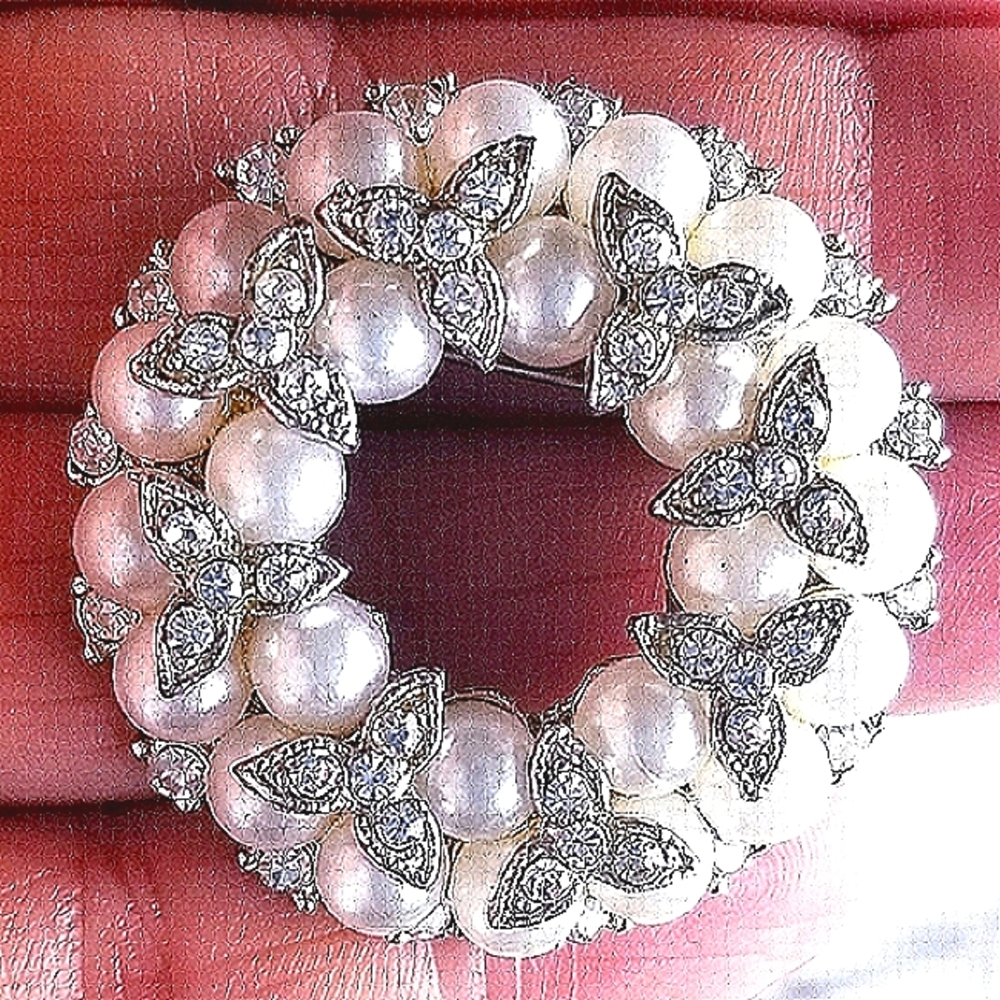 Vintage Wreath Brooch Double Row Faux Pearls And Sparkling Rhinestones Festive!